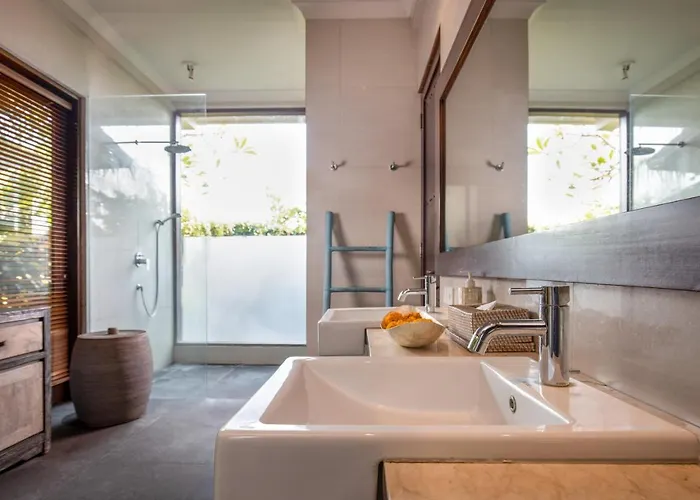Markisa Echo Villa Canggu (Bali)